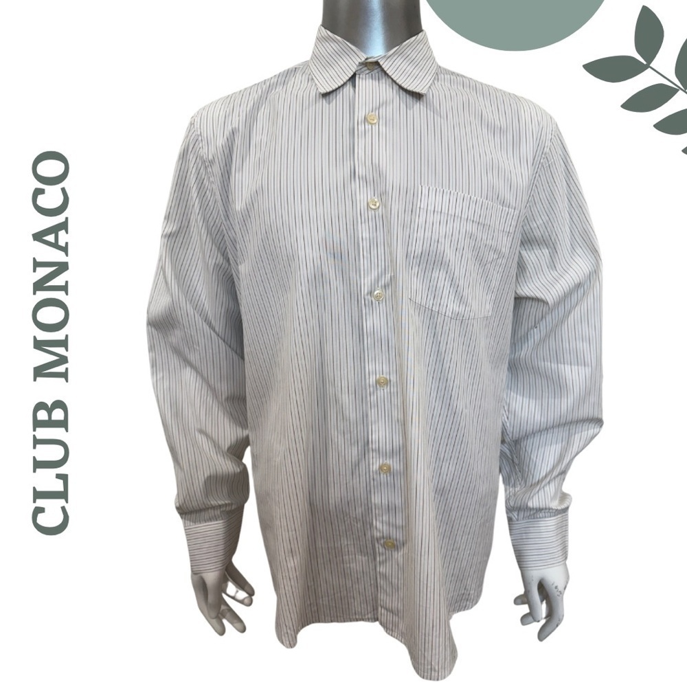 🛍️ Club Monaco Men’s XL Button-Up Shirt – White with Fine Pinstripes Blue Black